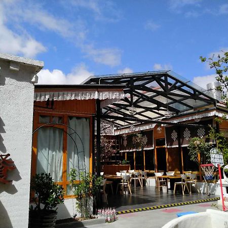 Huksum House Apartment Deqen ภายนอก รูปภาพ